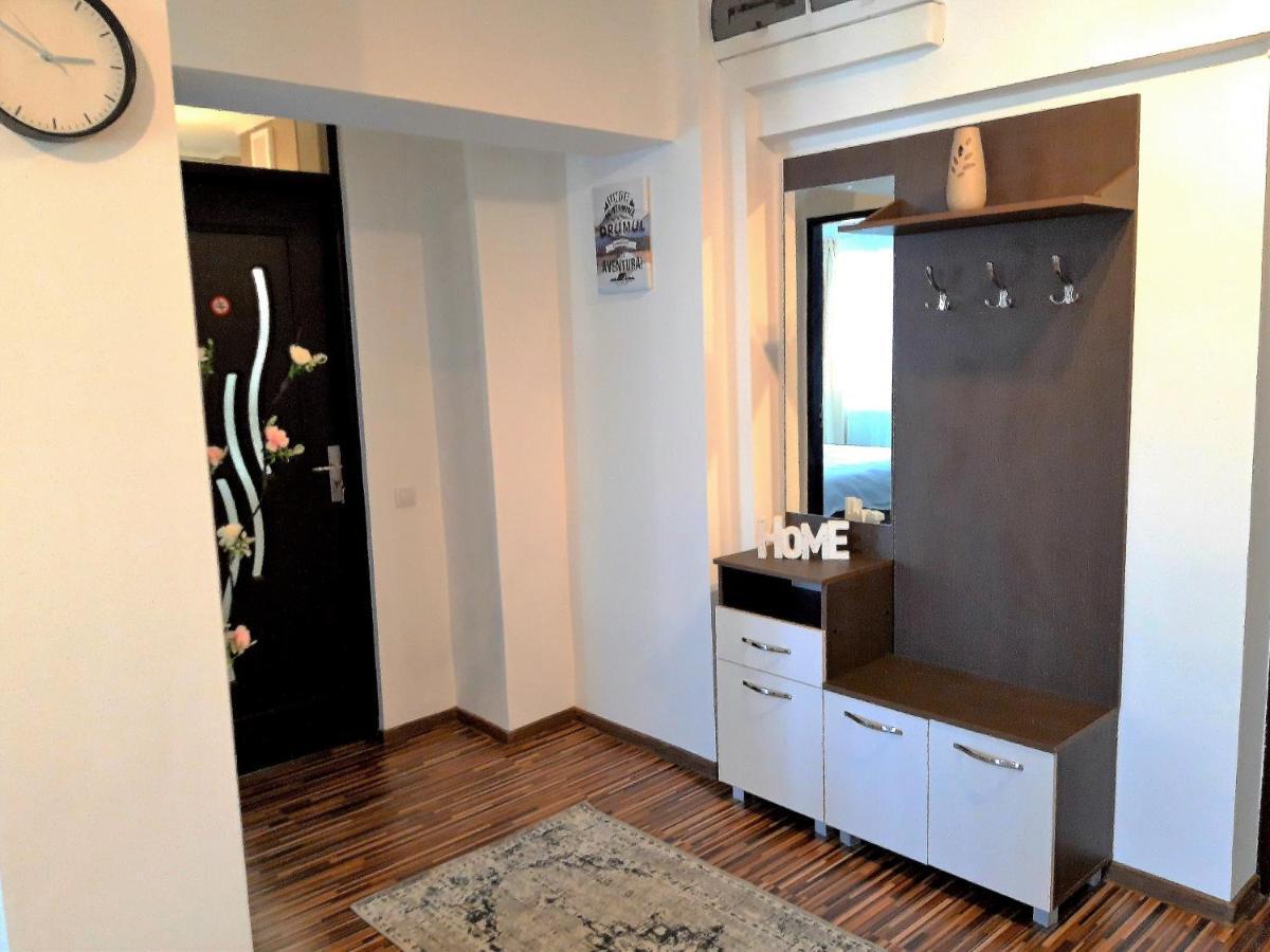 ［アストラ］アパートメント（70m²）｜ 2ベッドルーム／1バスルーム ブラショフ エクステリア 写真